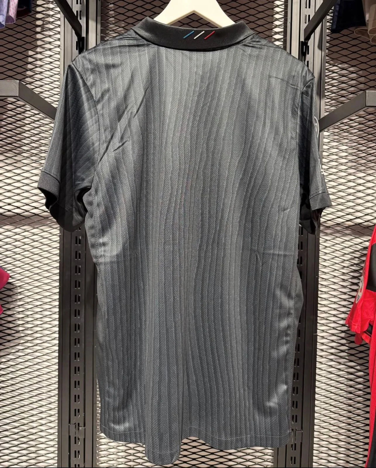 Paris 25/26 black