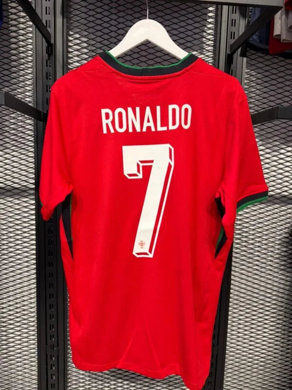 Nike Portugal Home Ronaldo 7 Jersey 2024-2025