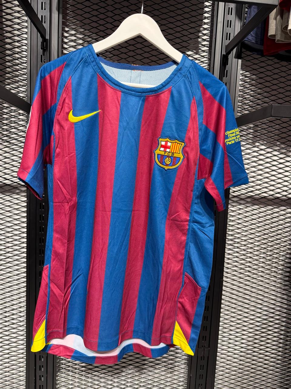 Ronaldinho jersey Barcelona 2006