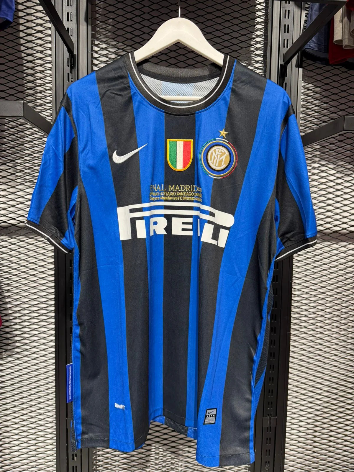 Inter 2010 Home