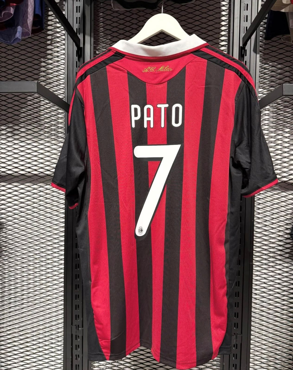 Milan 2009/10 Pato 7